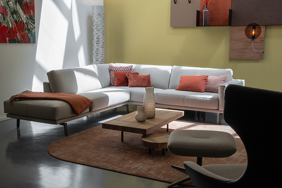 Showroom Robeerst Interieurs Leolux Caruzzo.